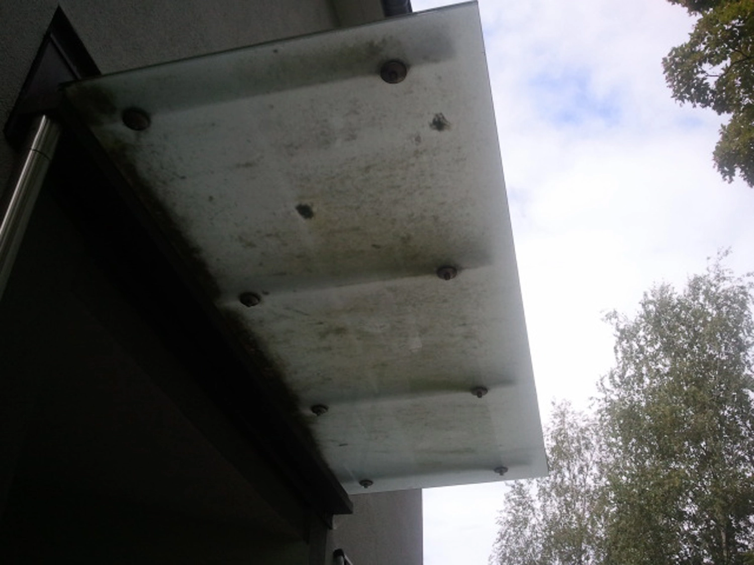 S-Clean — Glas- & Gebäudereinigung — Berlin — Glasreinigung Vorher