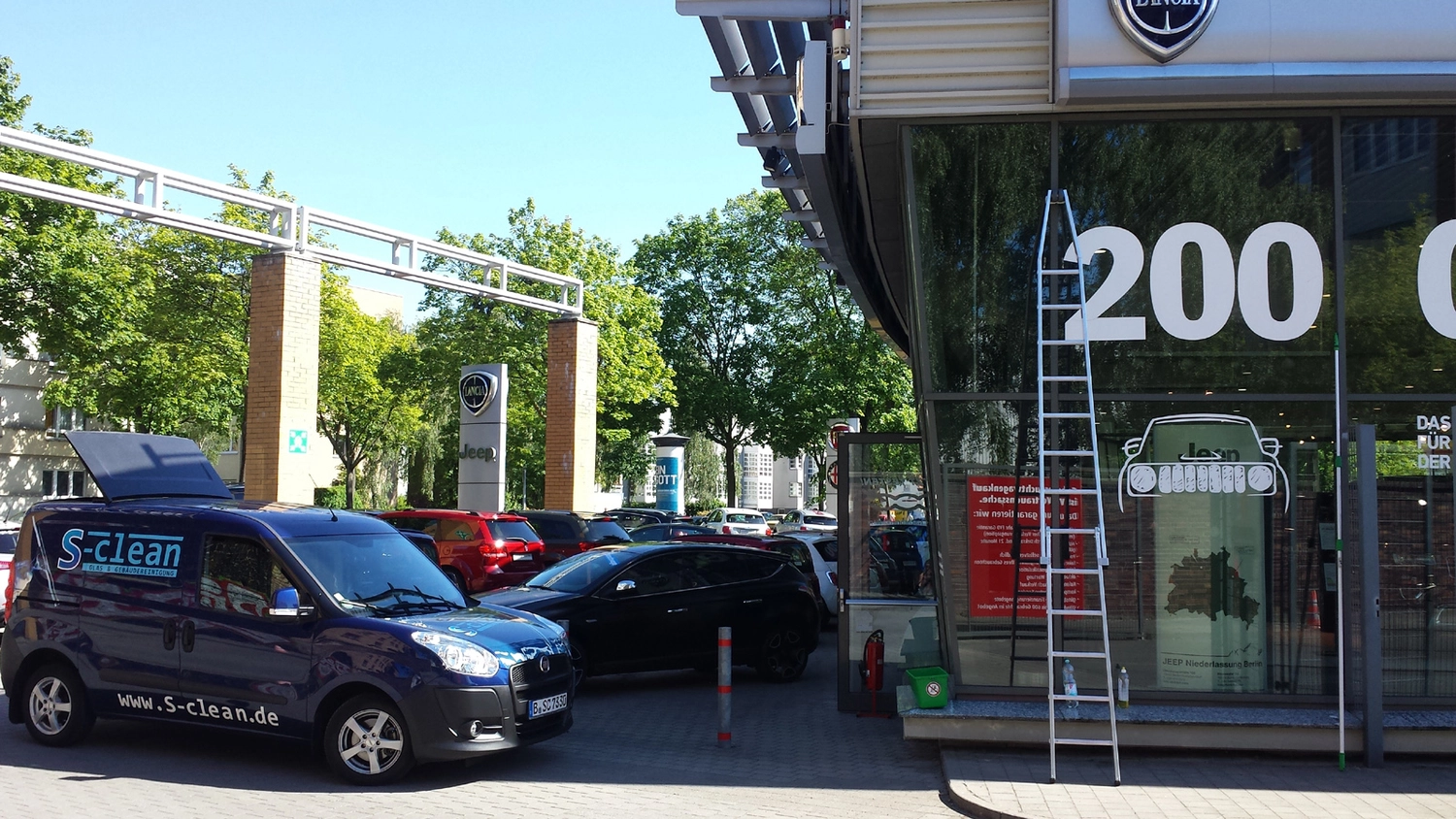 S-Clean — Glas- & Gebäudereinigung — Berlin — Dachreinigung