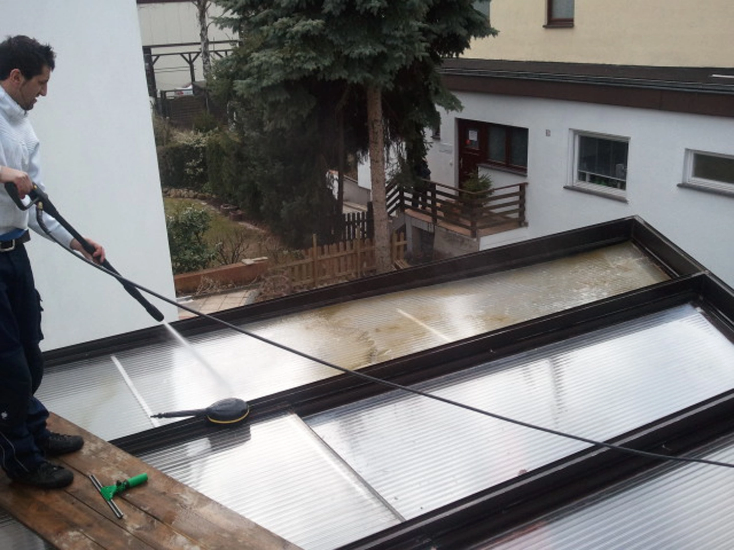 S-Clean — Glas- & Gebäudereinigung — Berlin — Glasreinigung